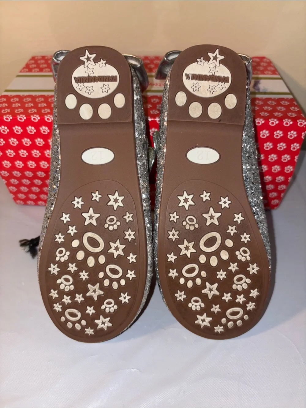 EUC Silver Sequined Mary Jane Dress Shoes, Hook/Loop Closure, Cushioned, Angela
